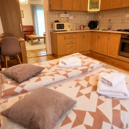 Apartment Mb Deluxe Visoko