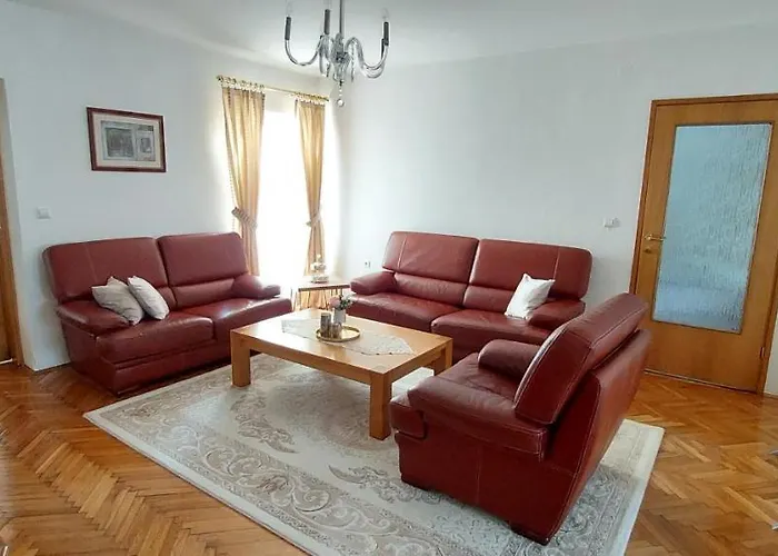 Mb Deluxe Apartamento Visoko